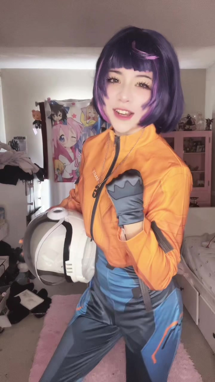 @QueenStocking