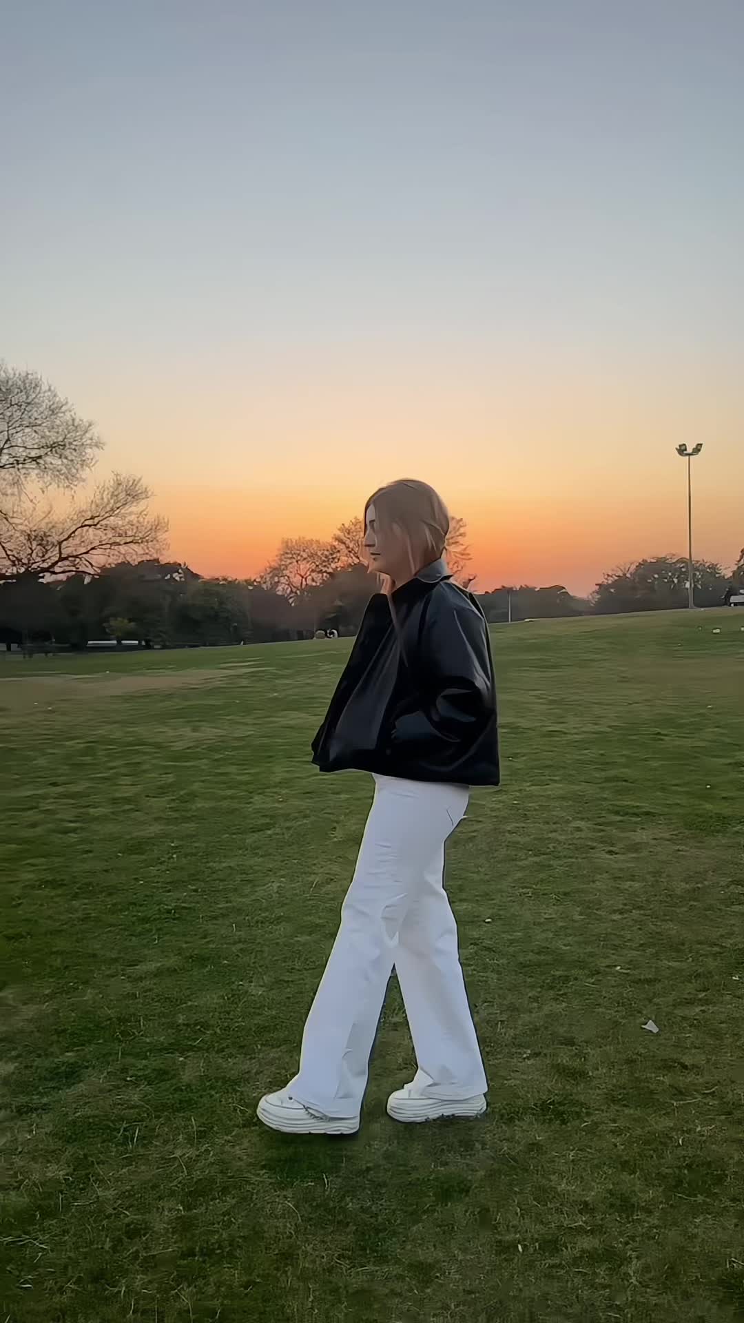 @BUGI🧝🏻&zwj;♀️