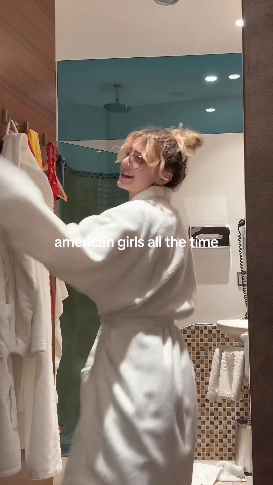 @laura
