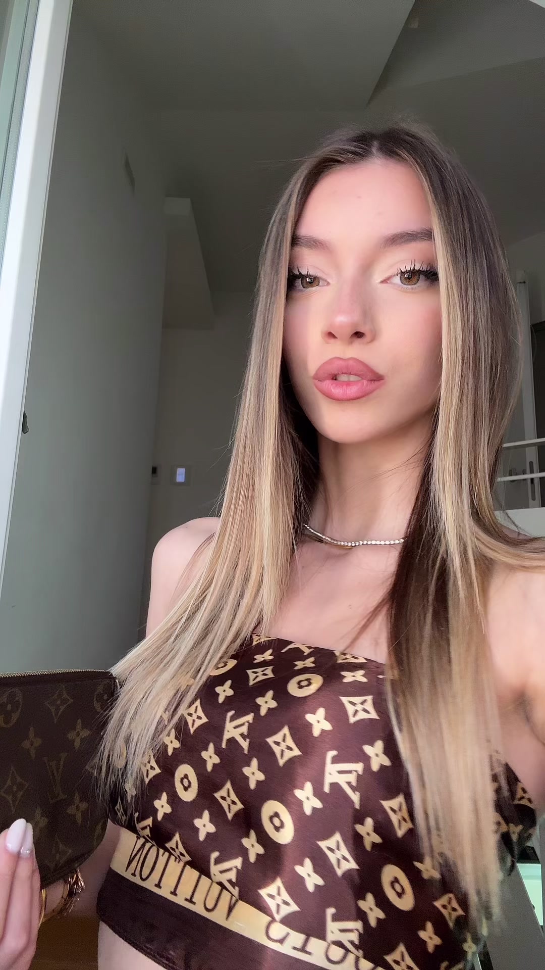 @Giuliana Cassar&aacute;