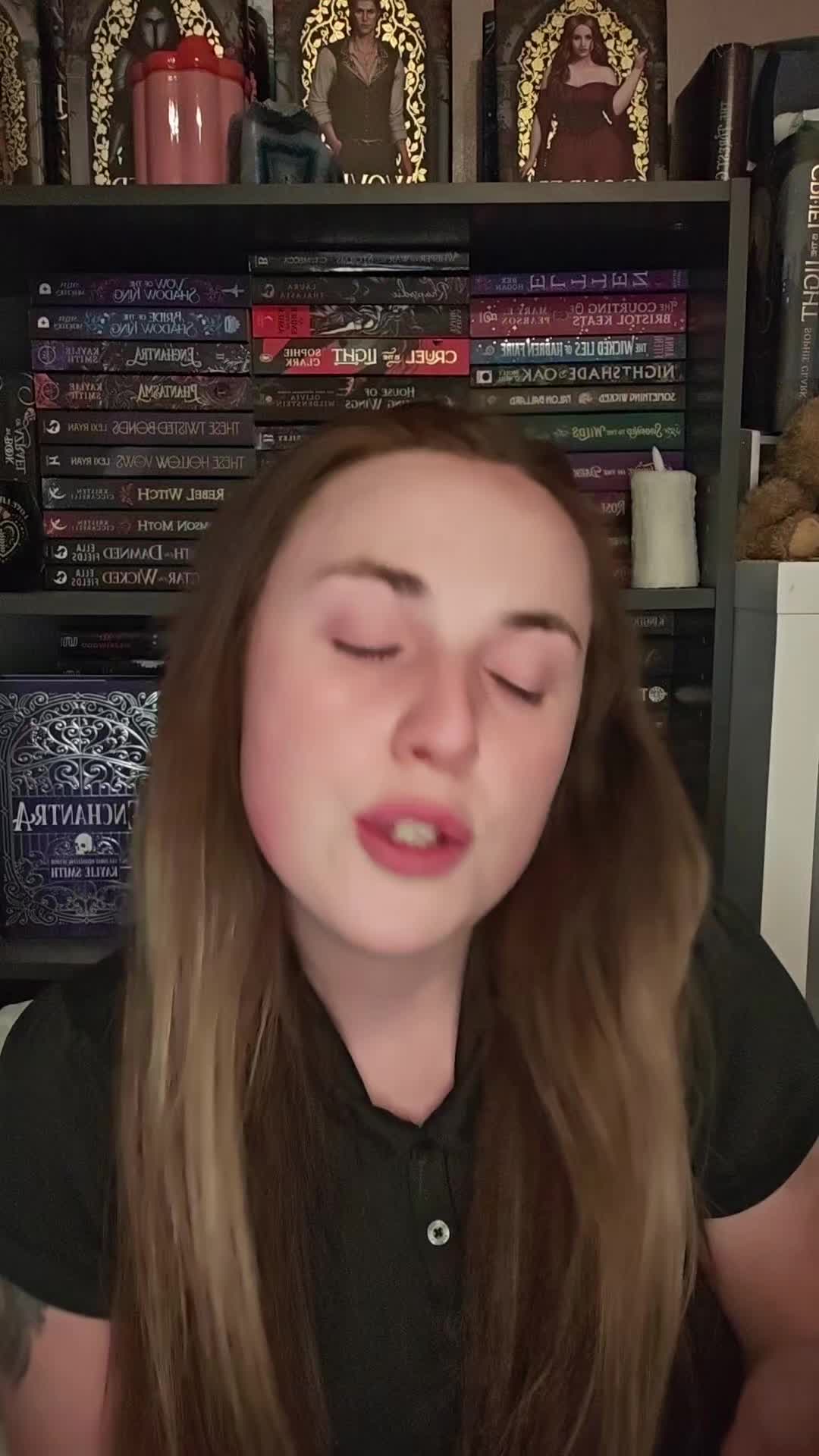 @BooksWithBrooke📚