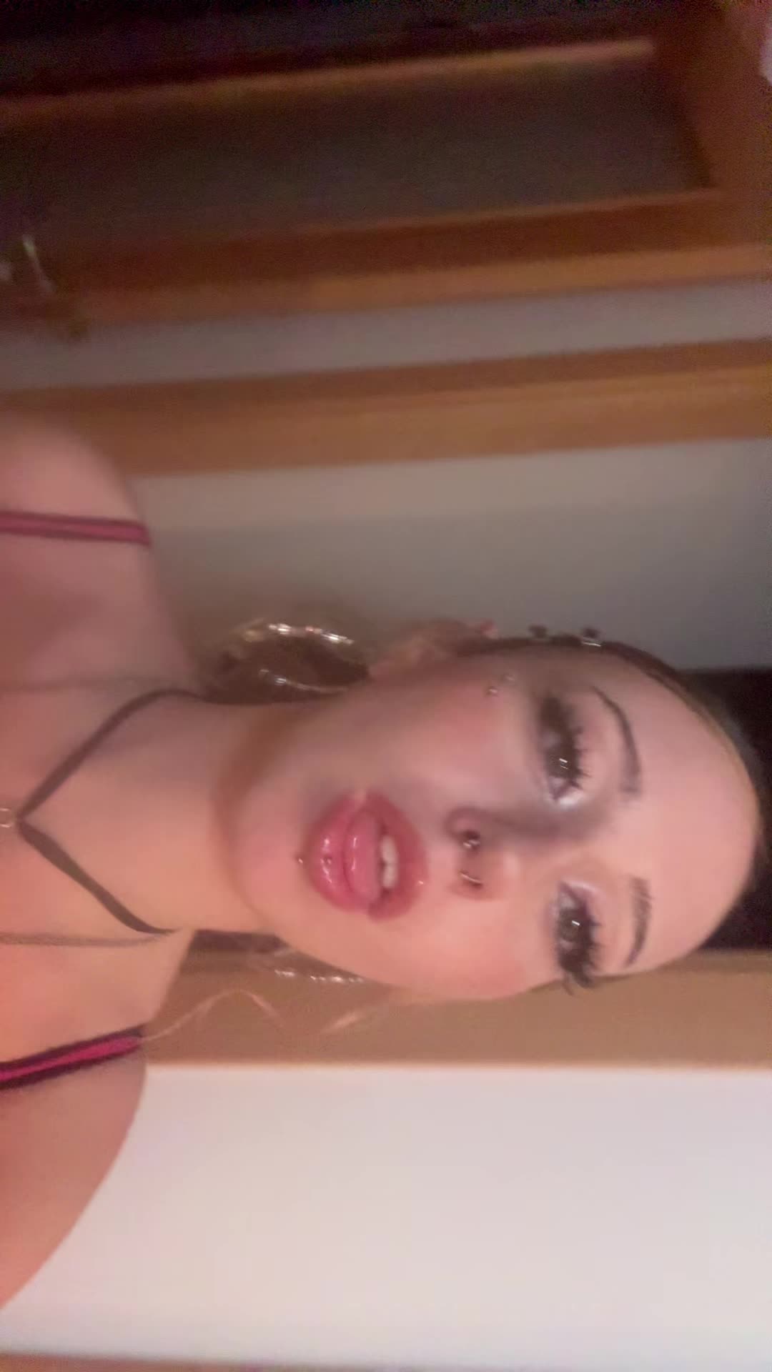 @Issylengdoeee