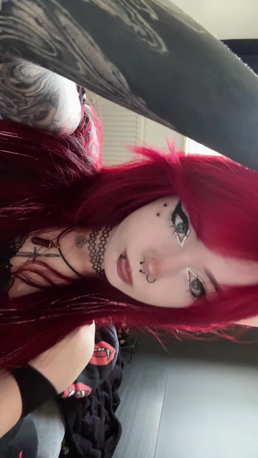 @♰ 𝖑𝖆𝖞𝖑𝖆 ♰
