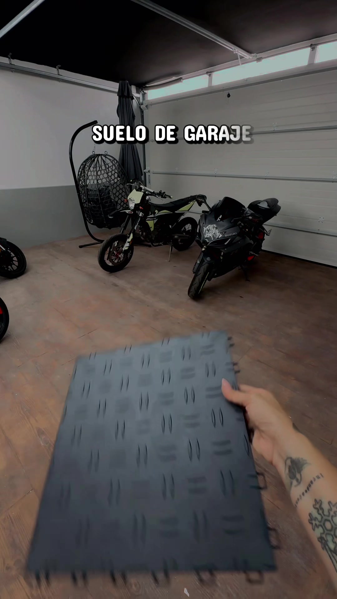 @Laura