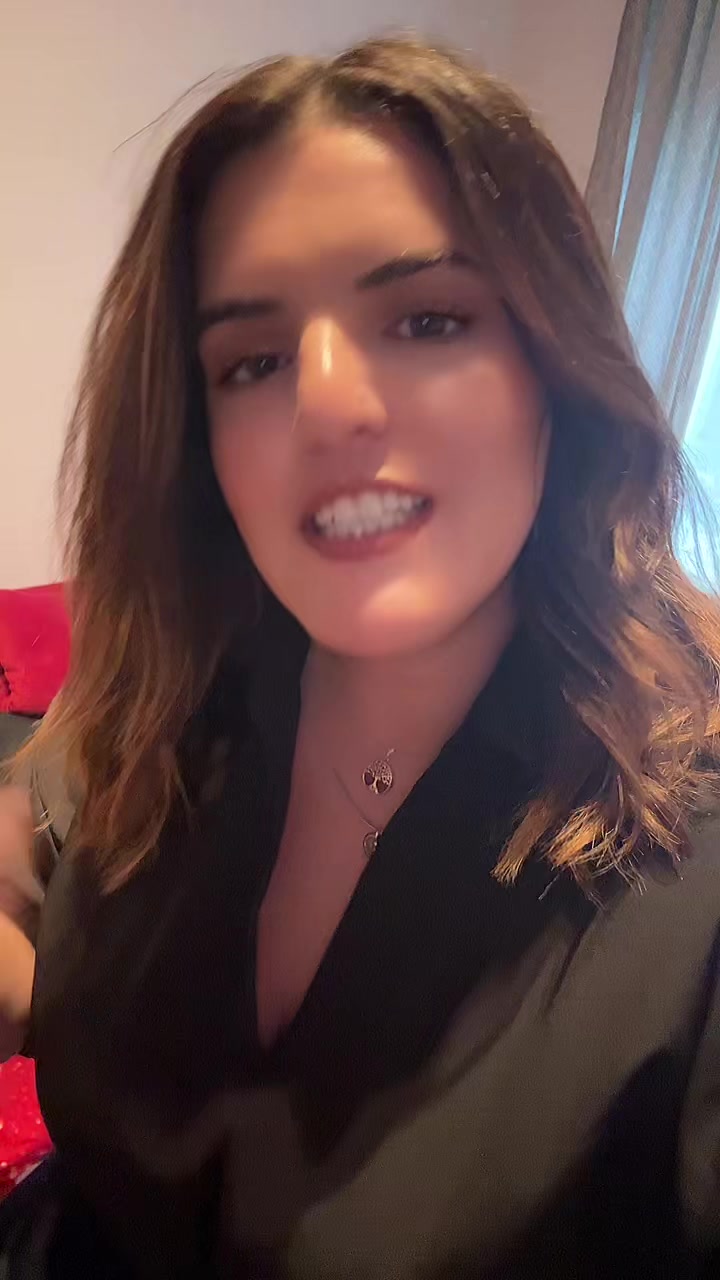 @Sabrina🧿