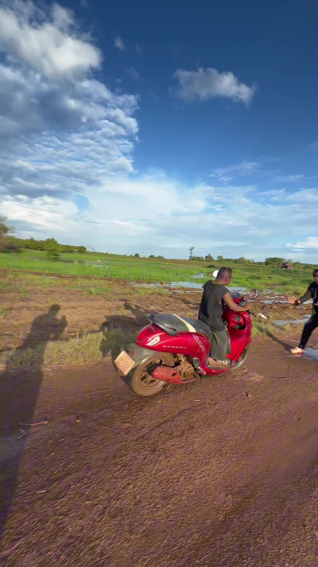 @គ្រូតូច