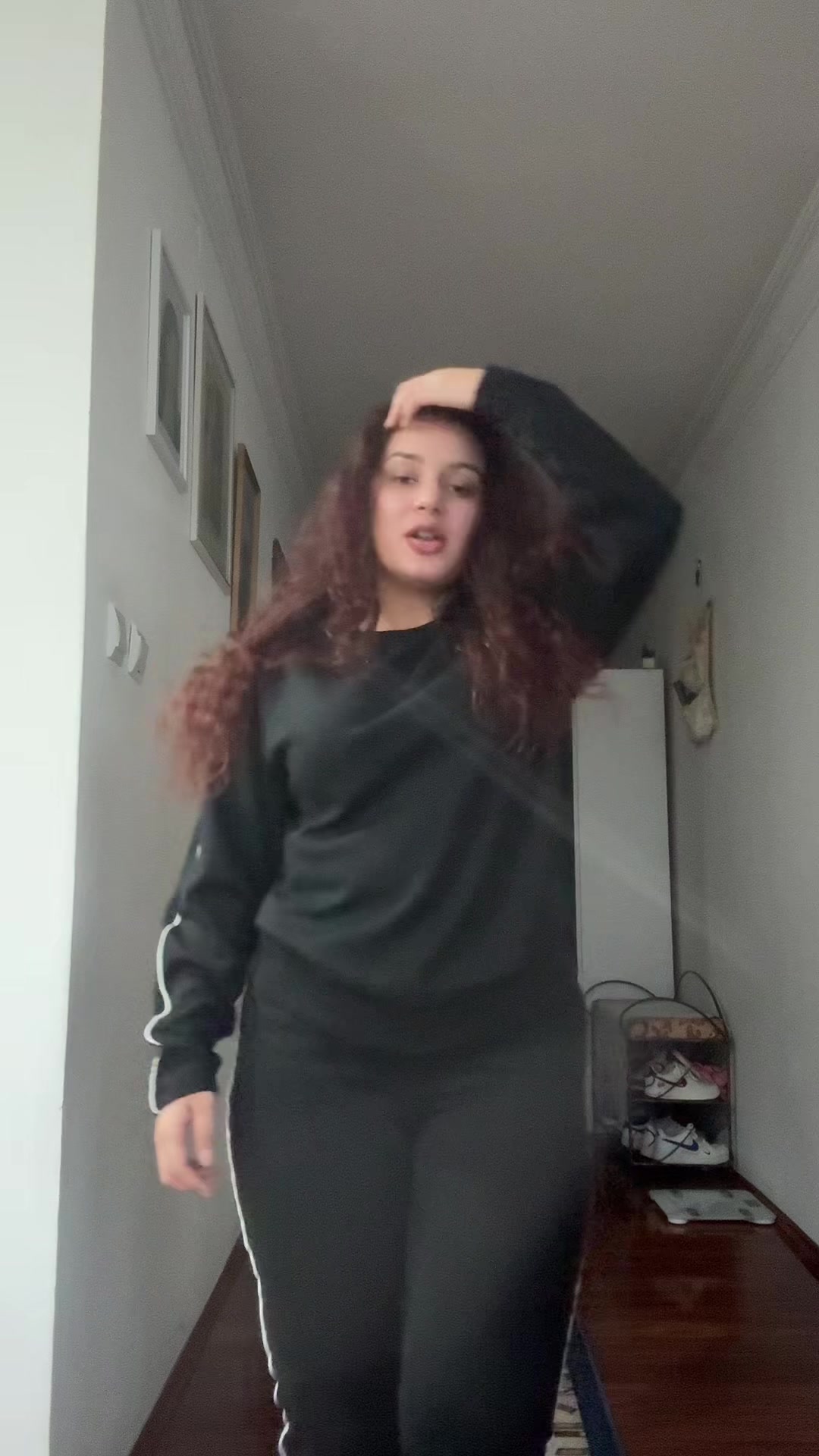 @etinka13