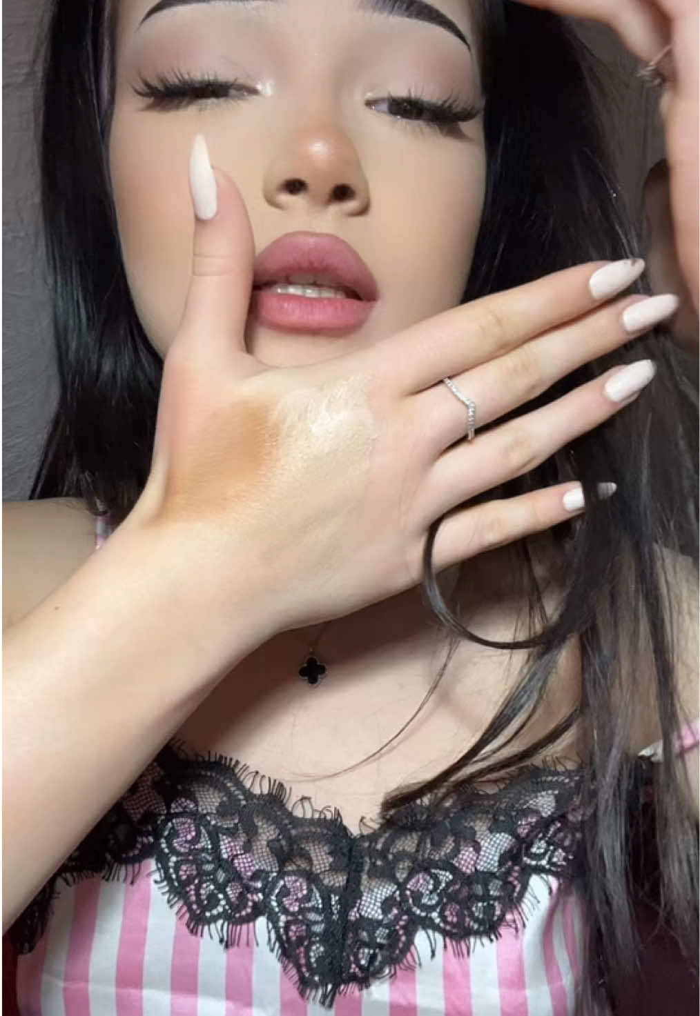 @cezara