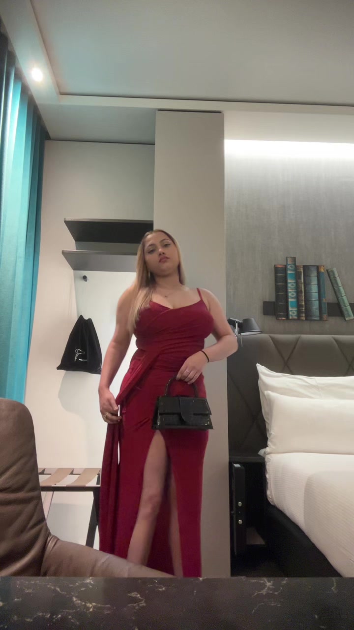 @Niki_03
