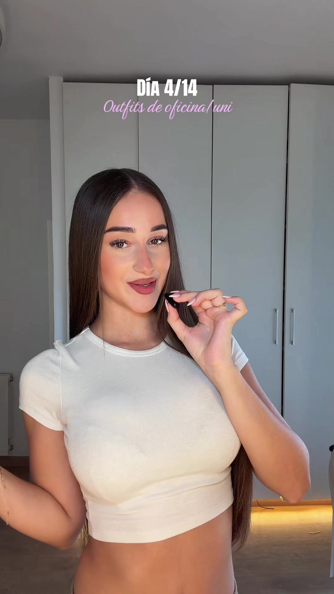 @helenaanguloo