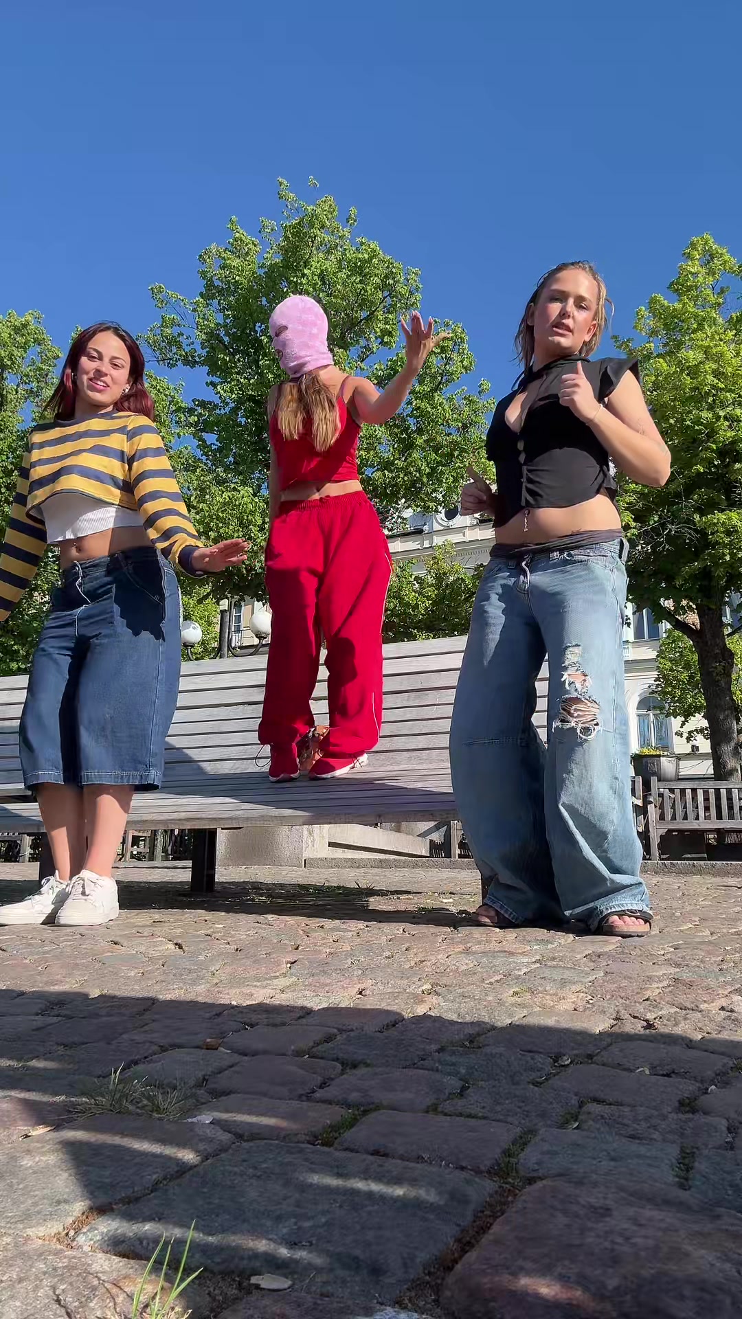 @Fr&ouml;ken