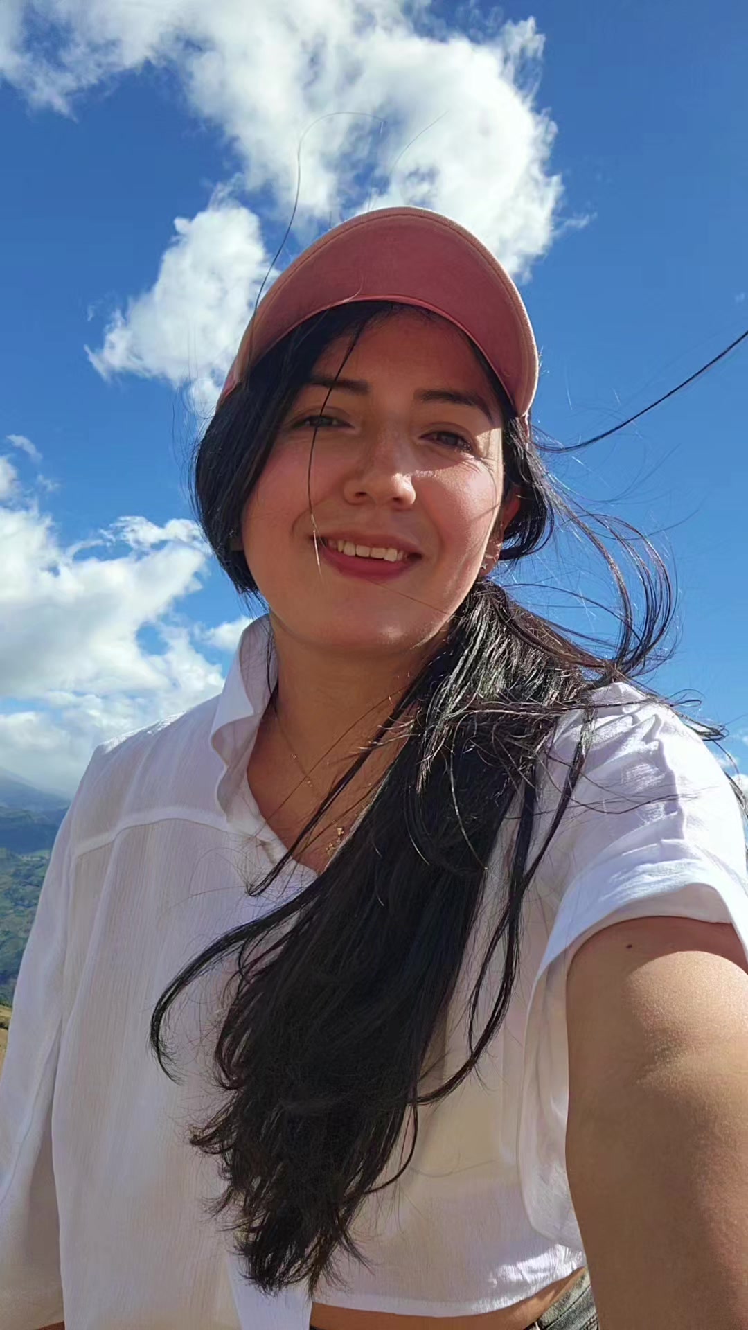 @Ni&ntilde;a de la sonrisa. te sigue
