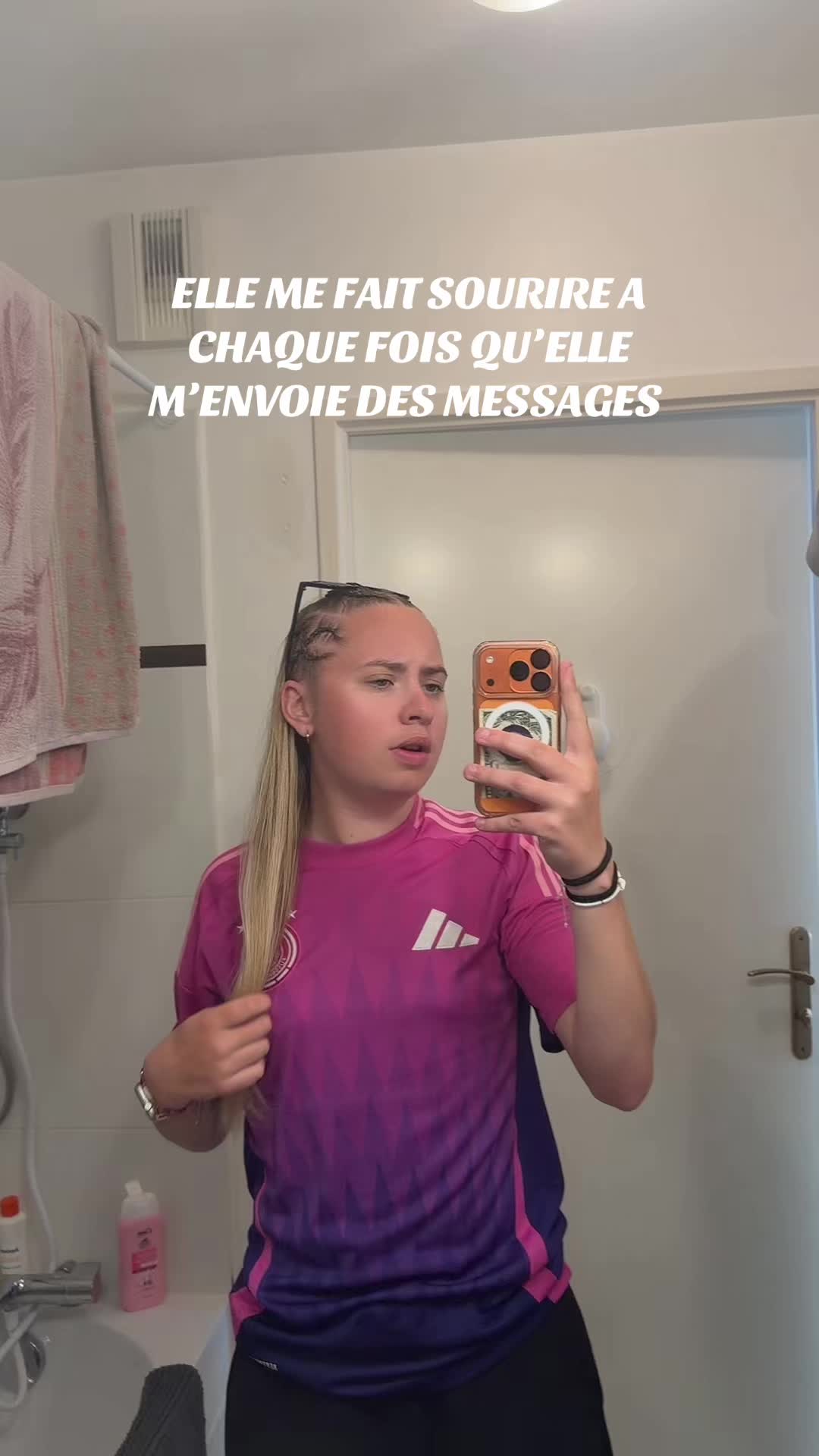 @ambreb1128