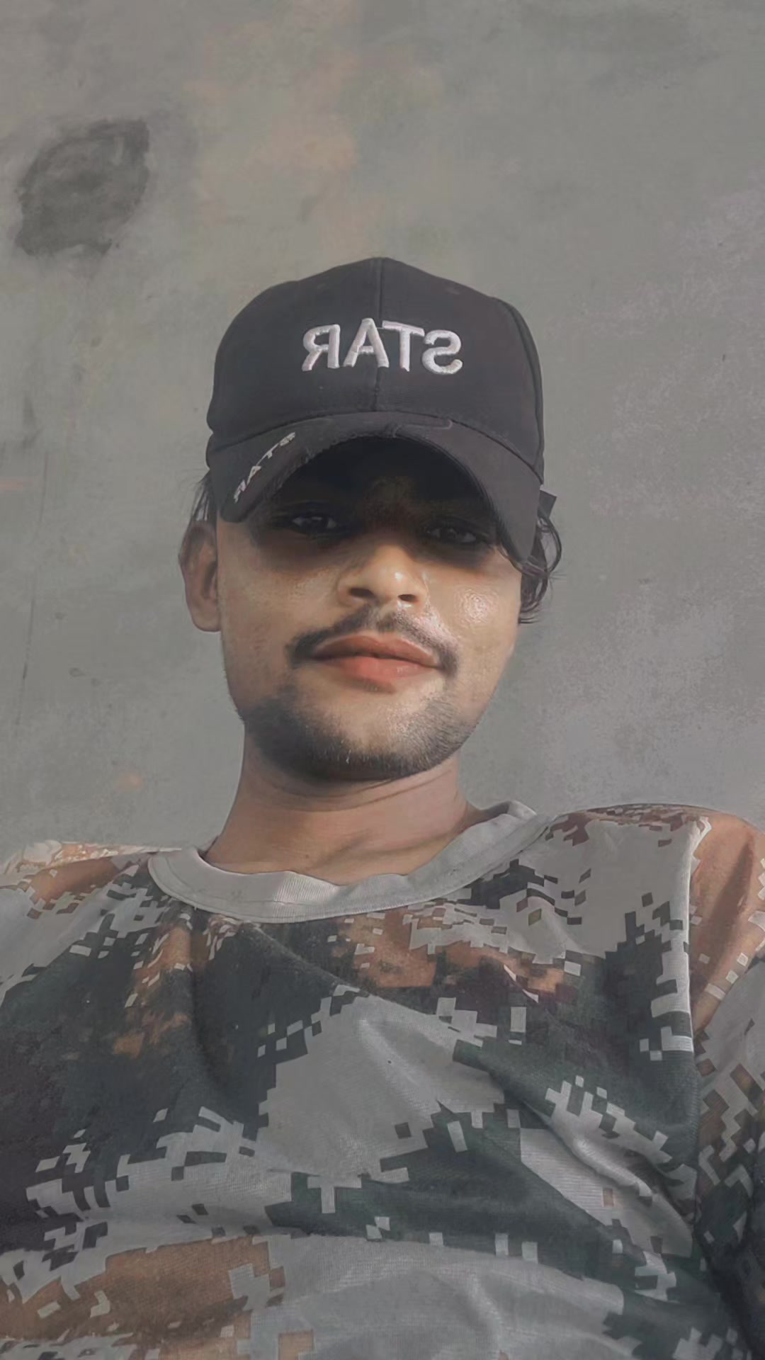 @Aویaس