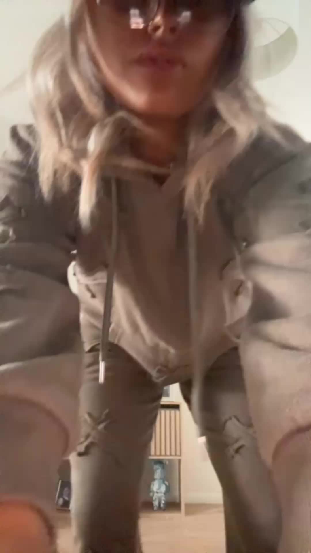 @Nicolesarah