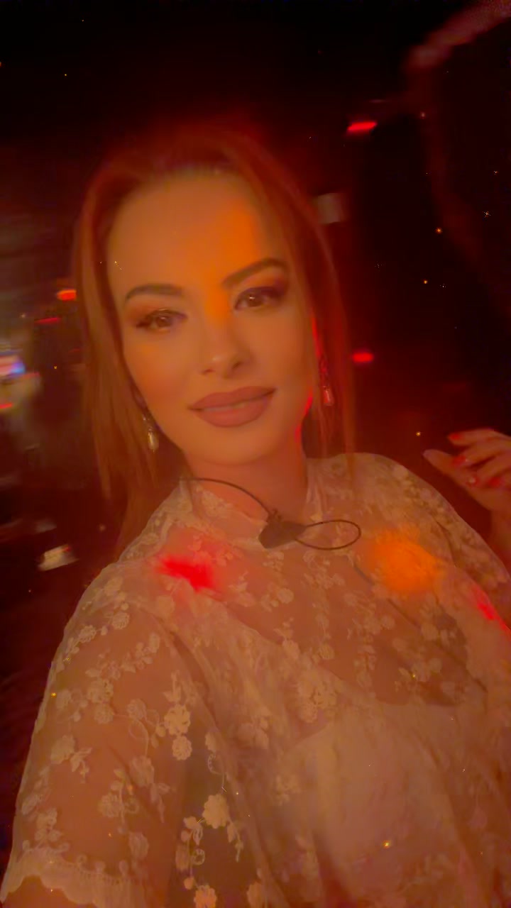 @Carmen_Nicole87