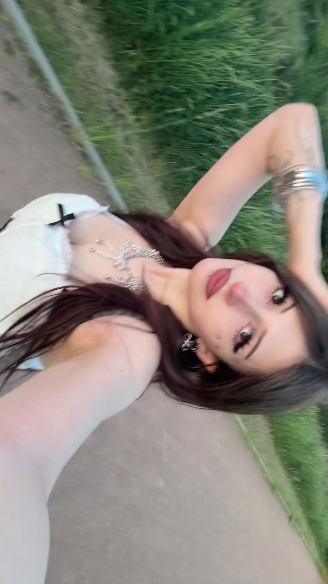 @cryinghinxy