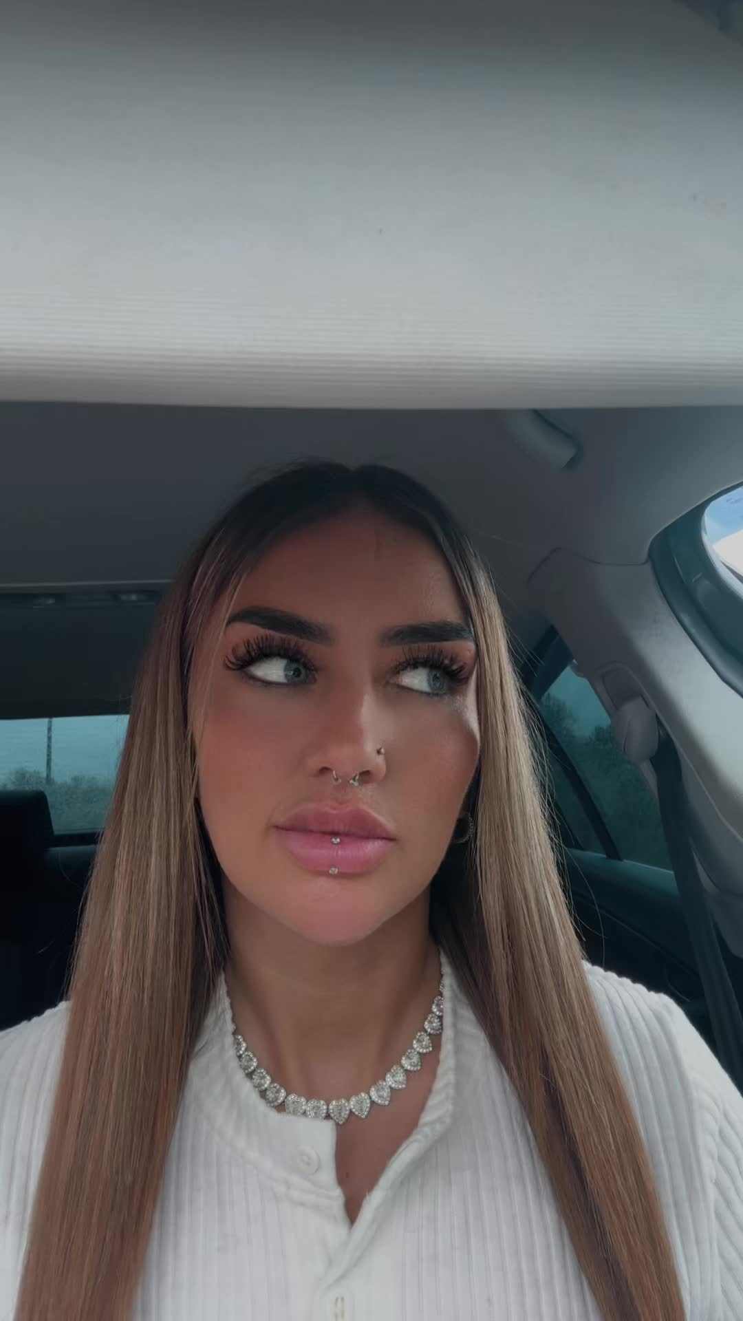 @💎👑 ~𝕼𝖚𝖊𝖊𝖓 𝕭~👑💎