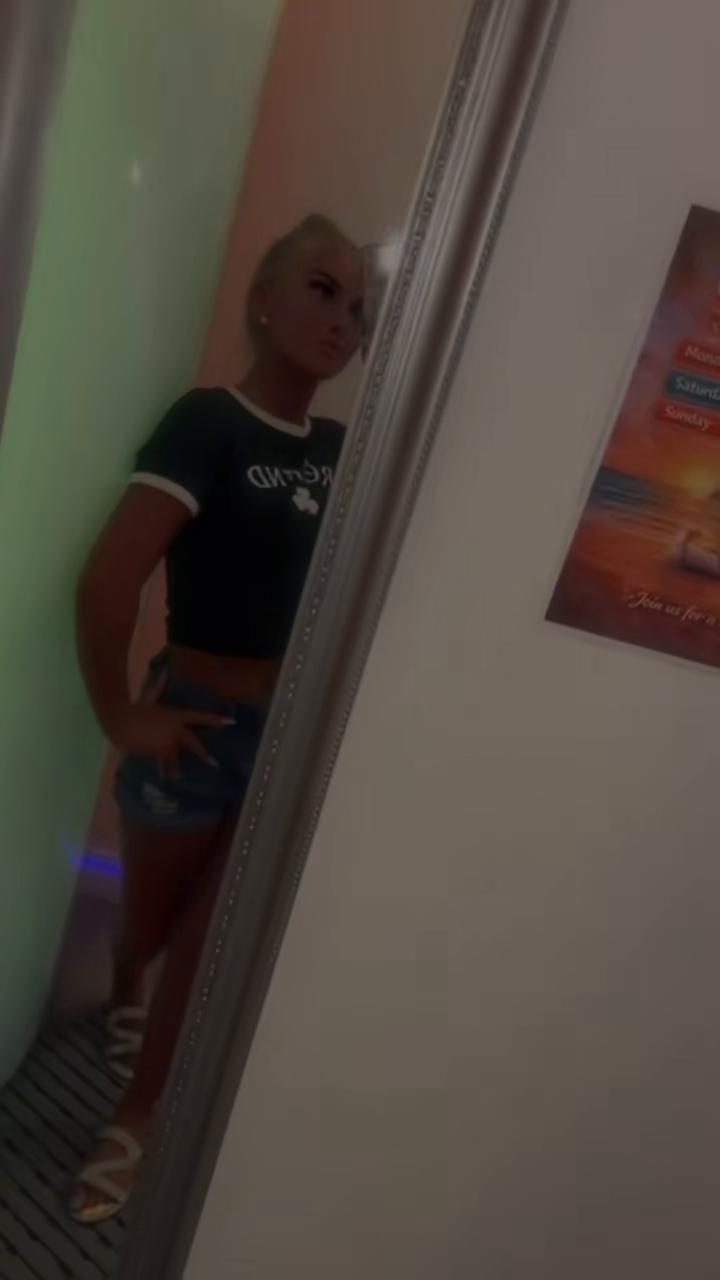 @D~R
