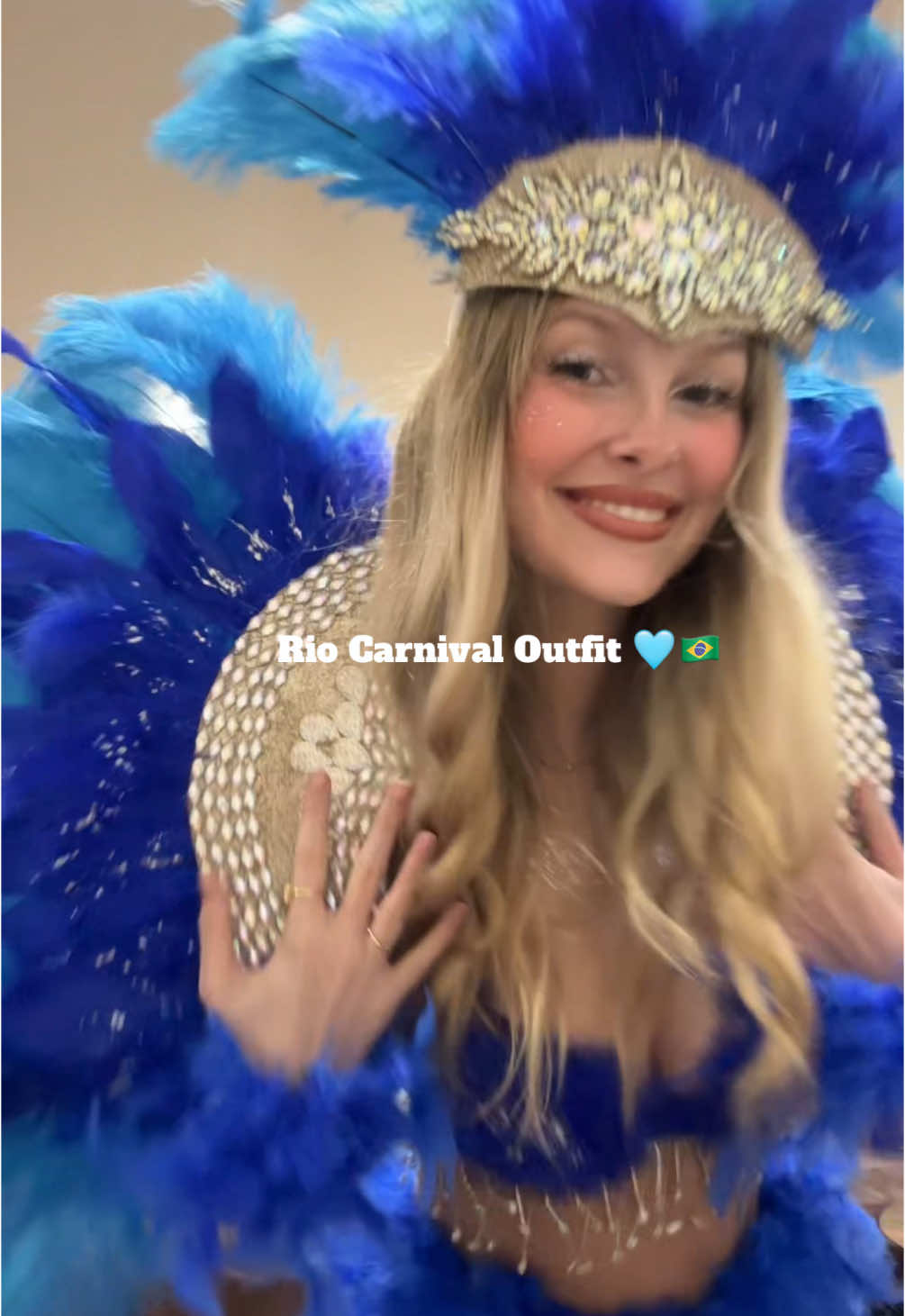 @No&eacute;mie