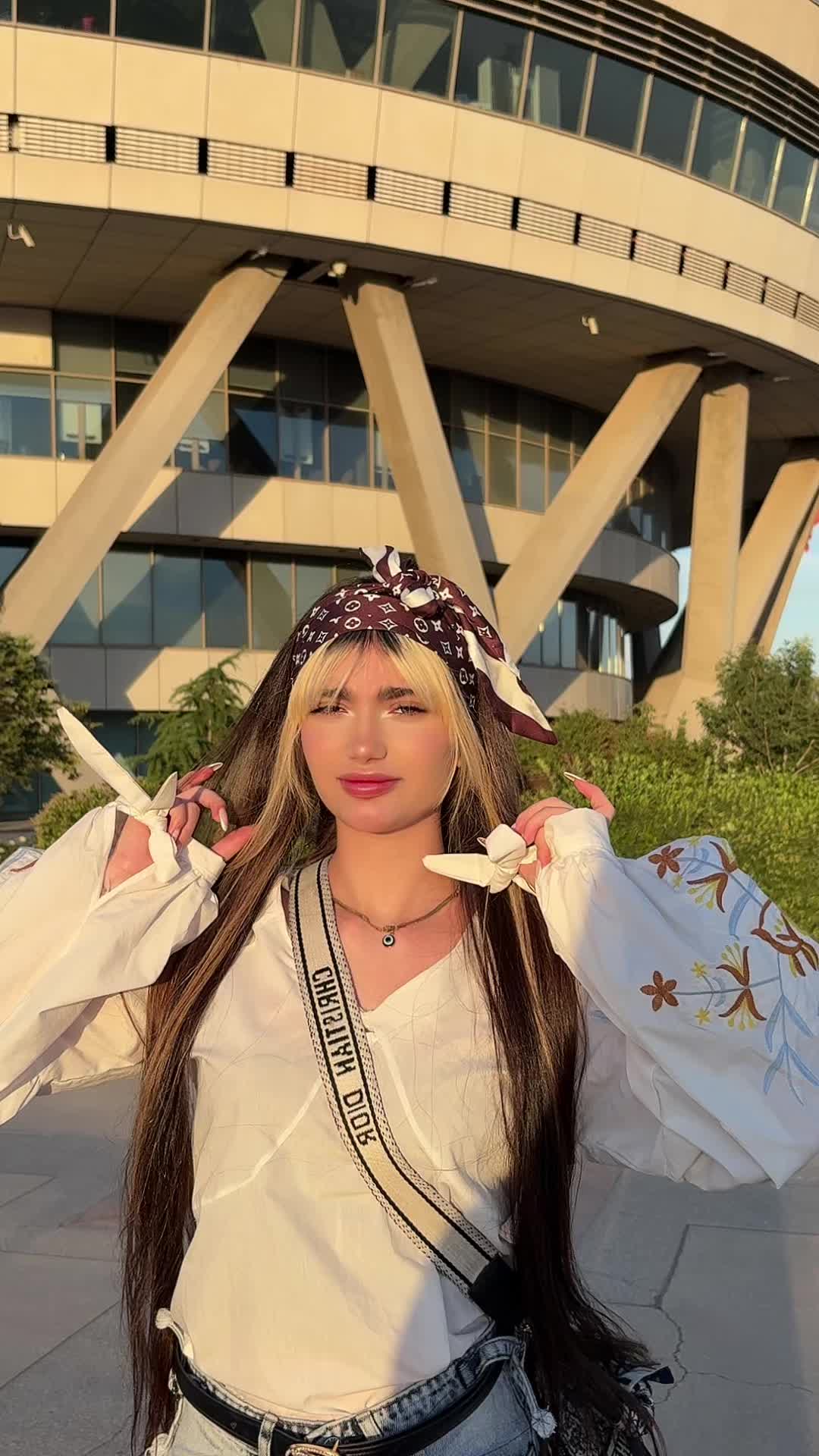 @elisanwm