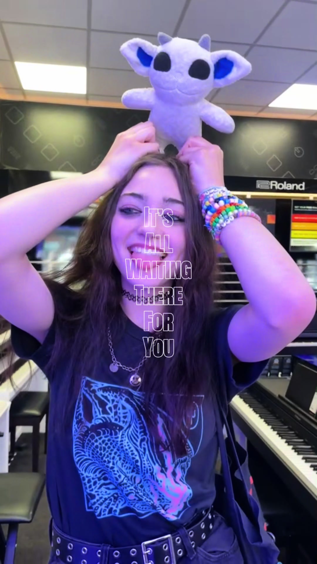 @IC&yen; 💙🤍💛🩷