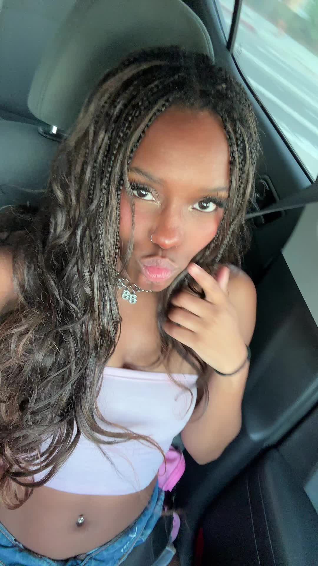 @isley ☁️
