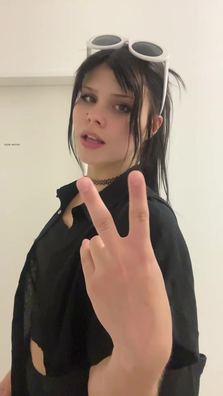 @karolina🕷️