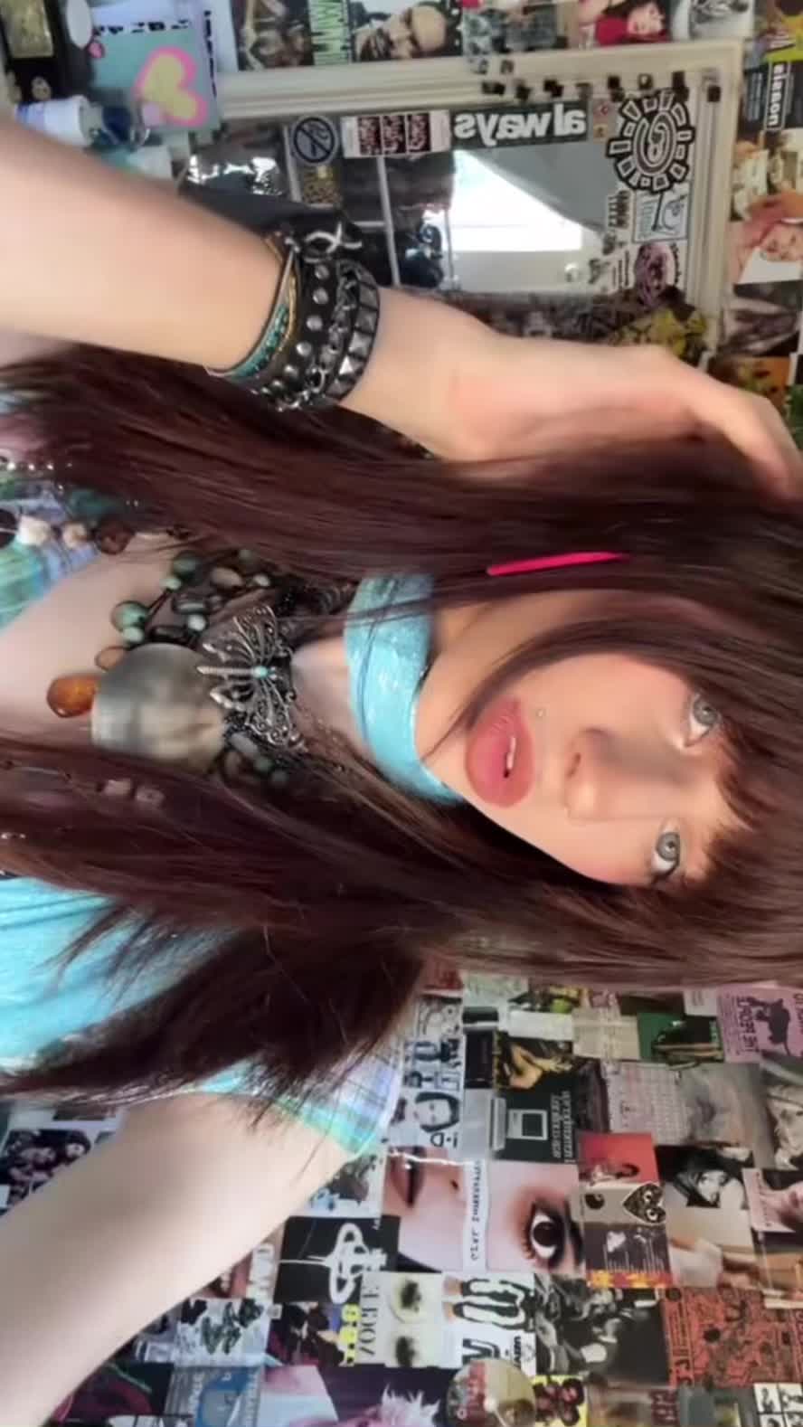 @୨ৎ 𝓔𝓶𝓲𝓵𝔂 ୨ৎ