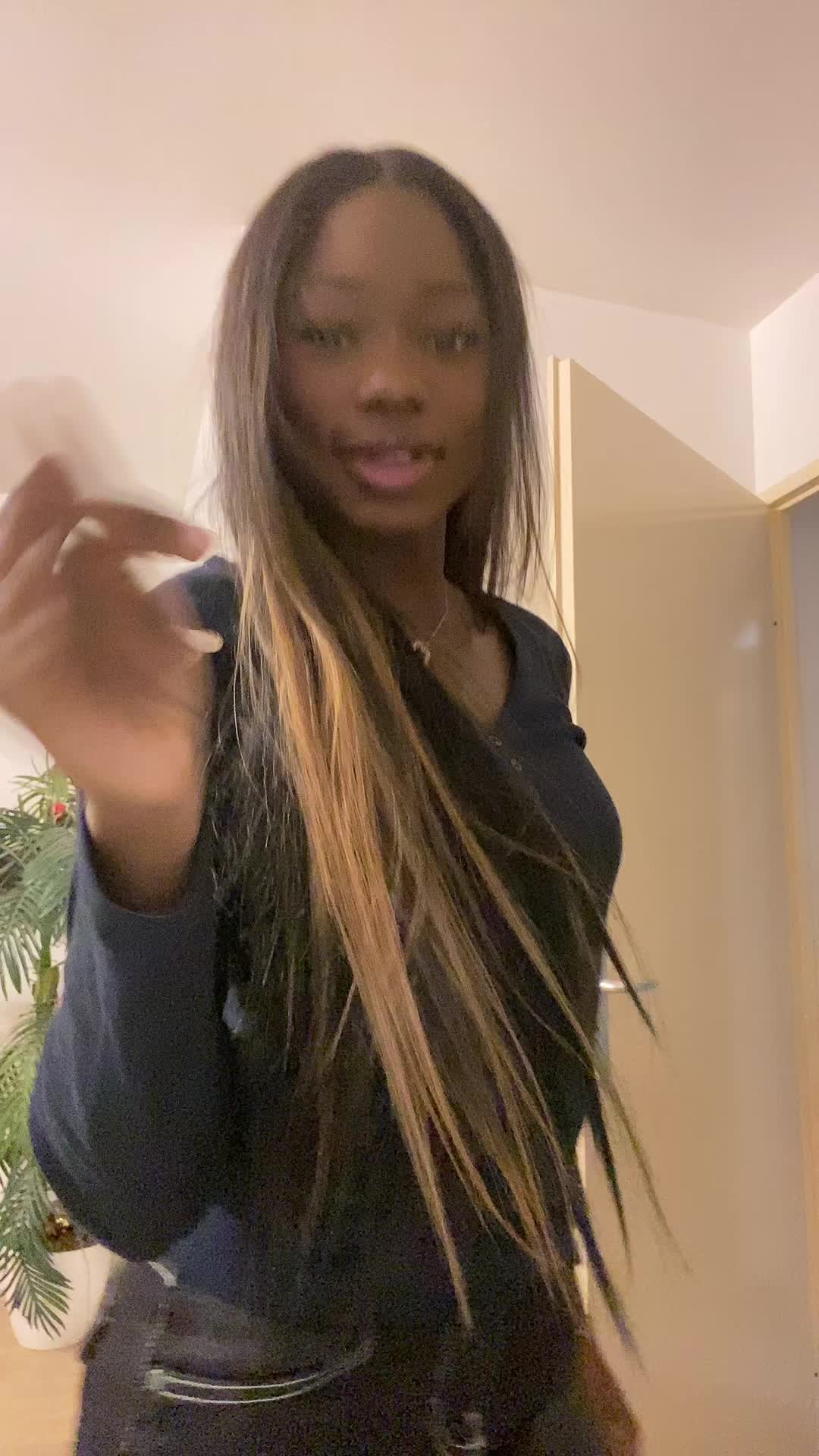@Victoria ♡