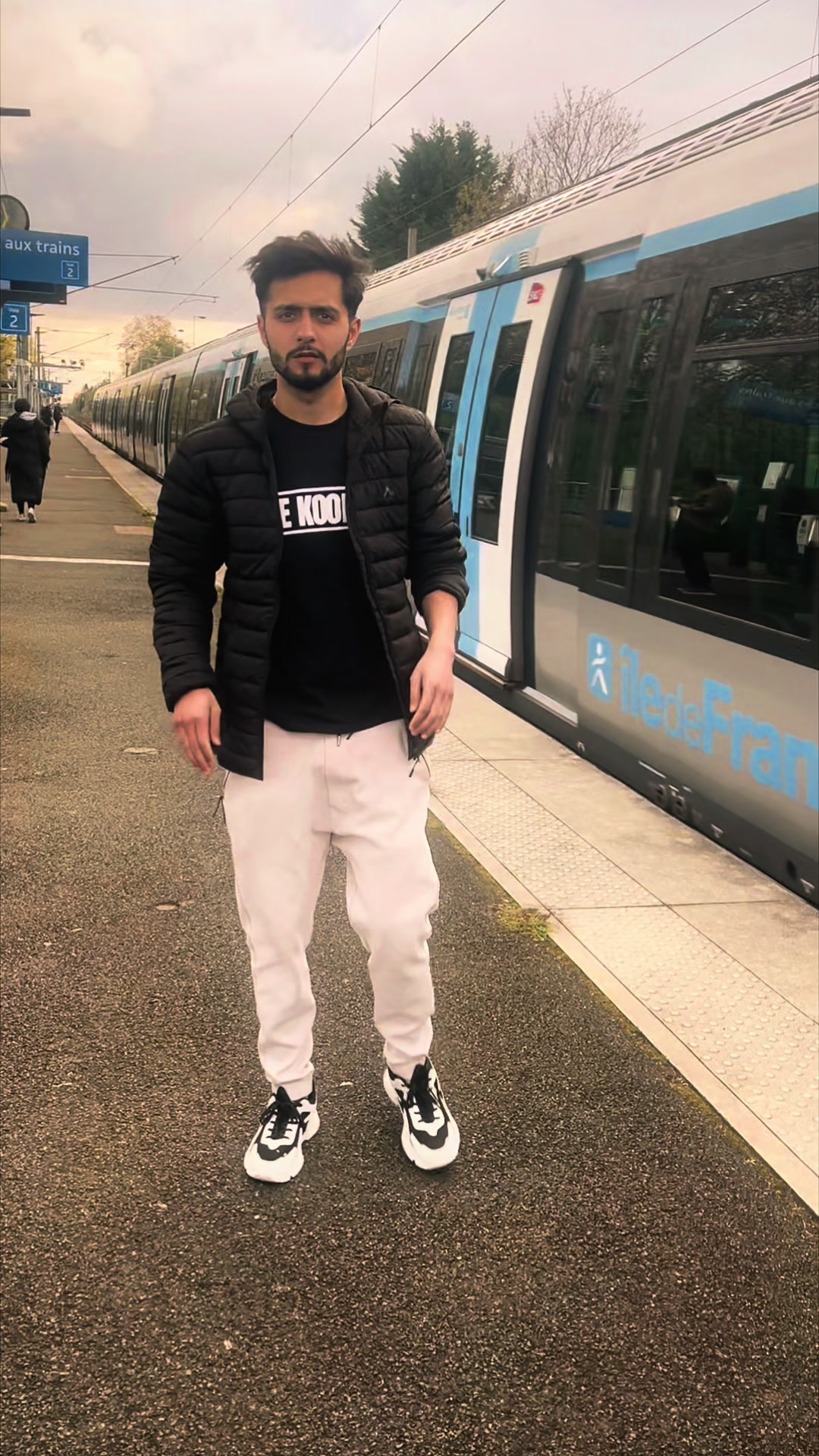 @ArSL 🇵🇰.🇫🇷