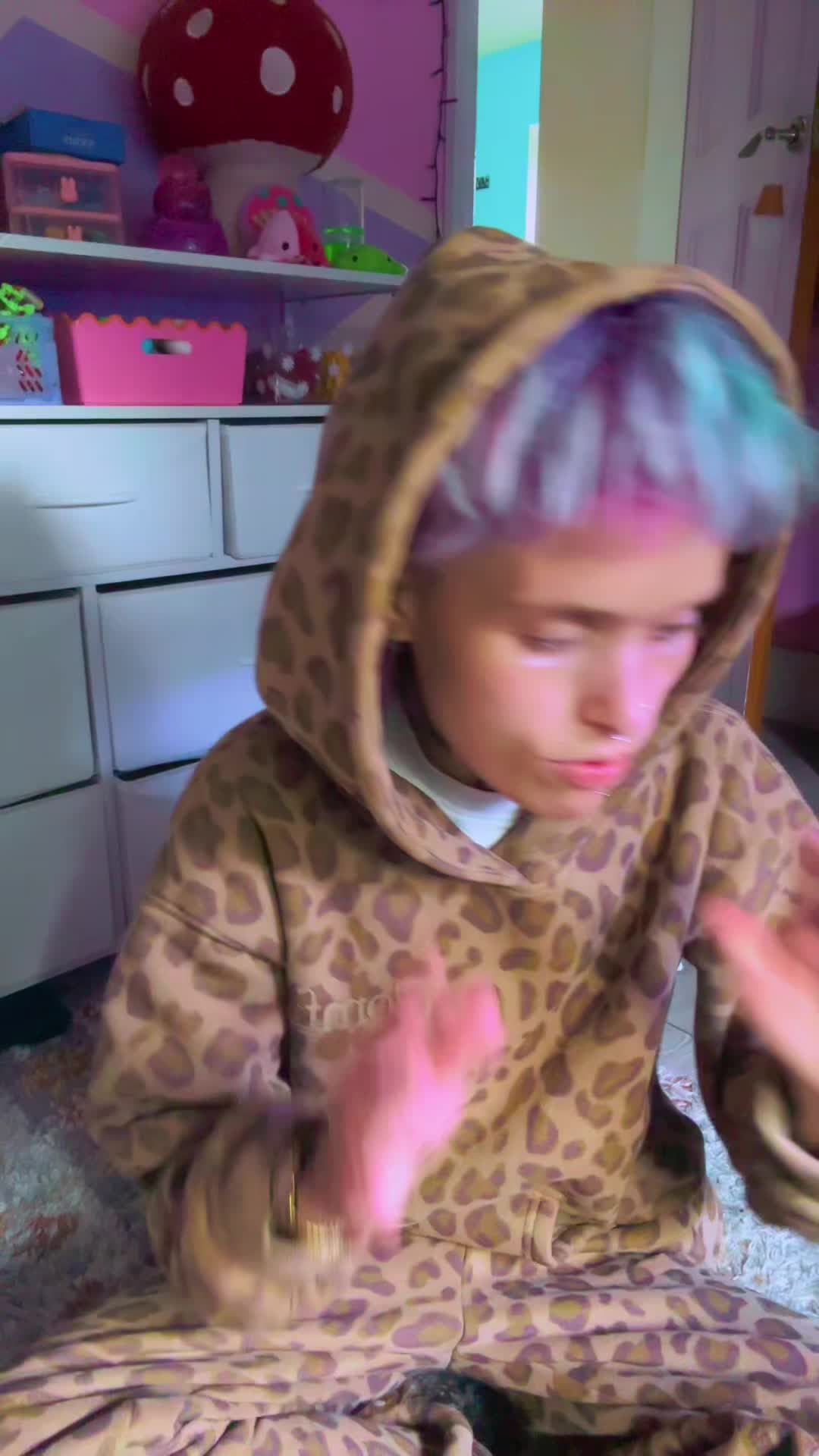 @littleneuropixie