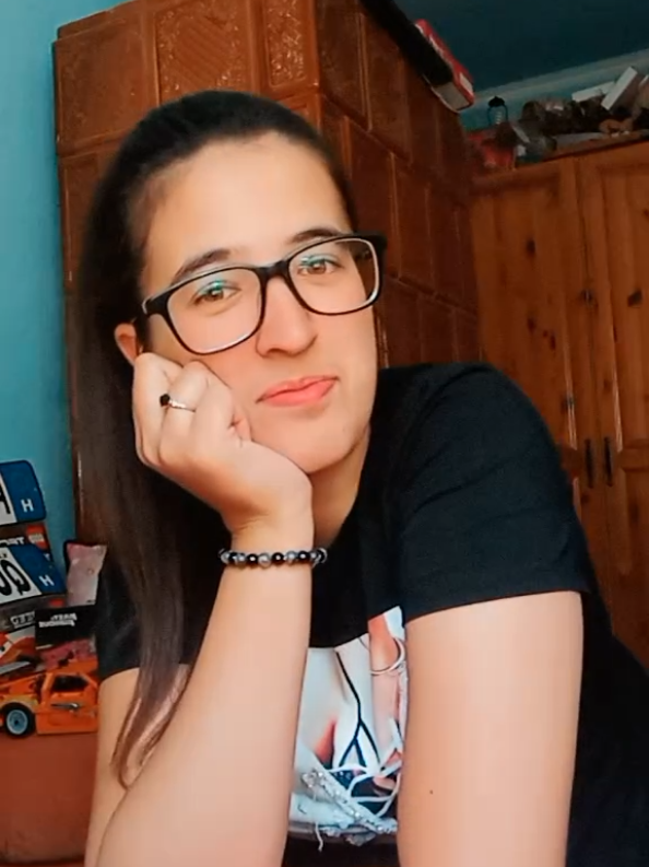 @eszti_08.21
