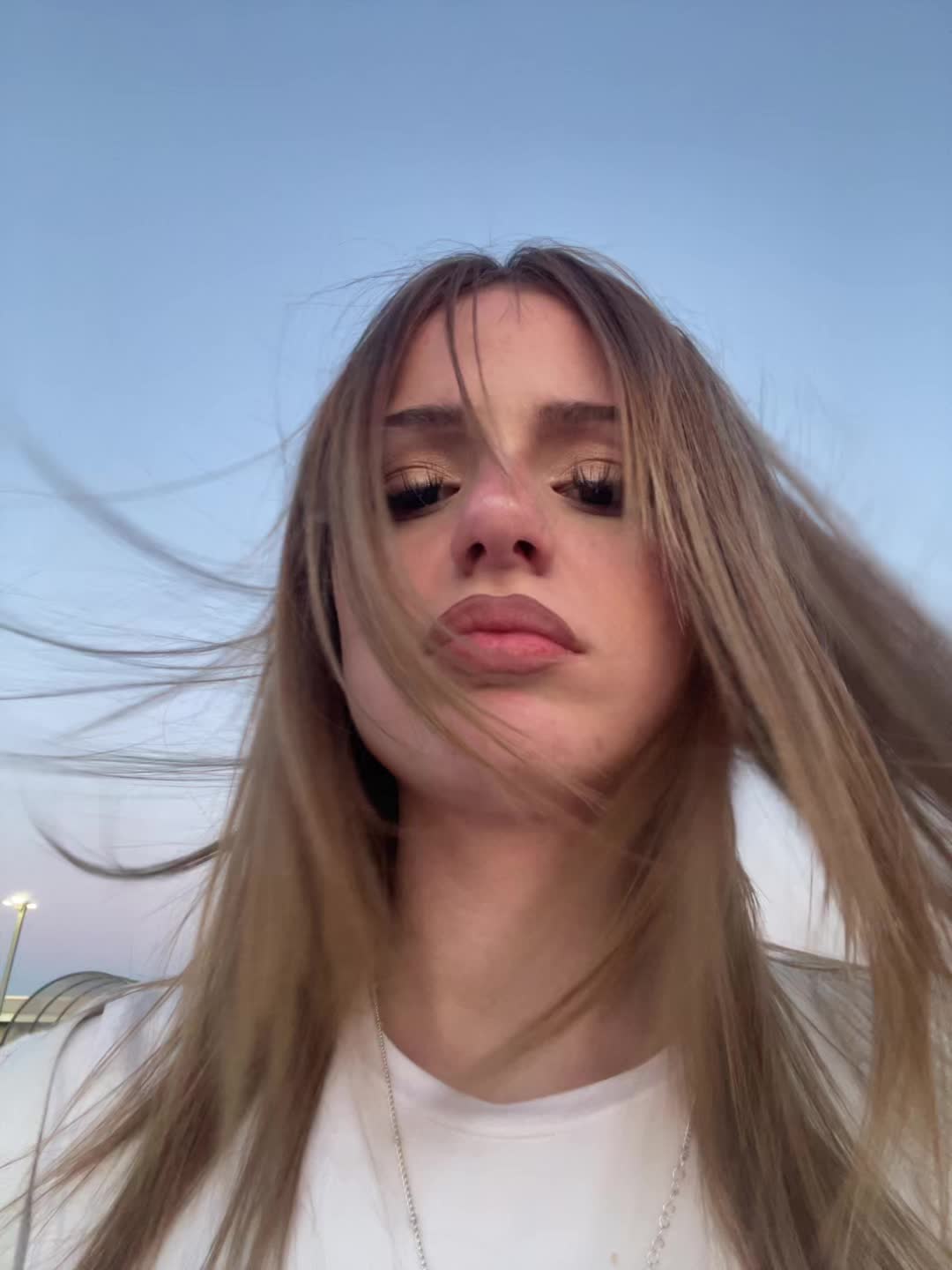 @Mia