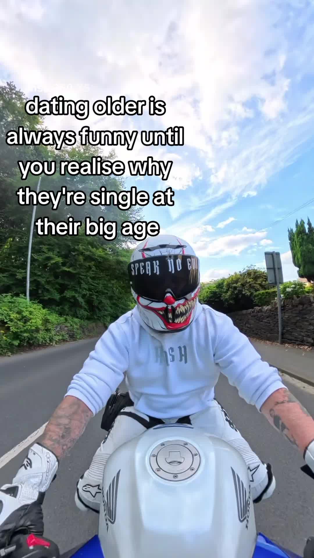 @HalifaxCBR🇬🇧 🏍