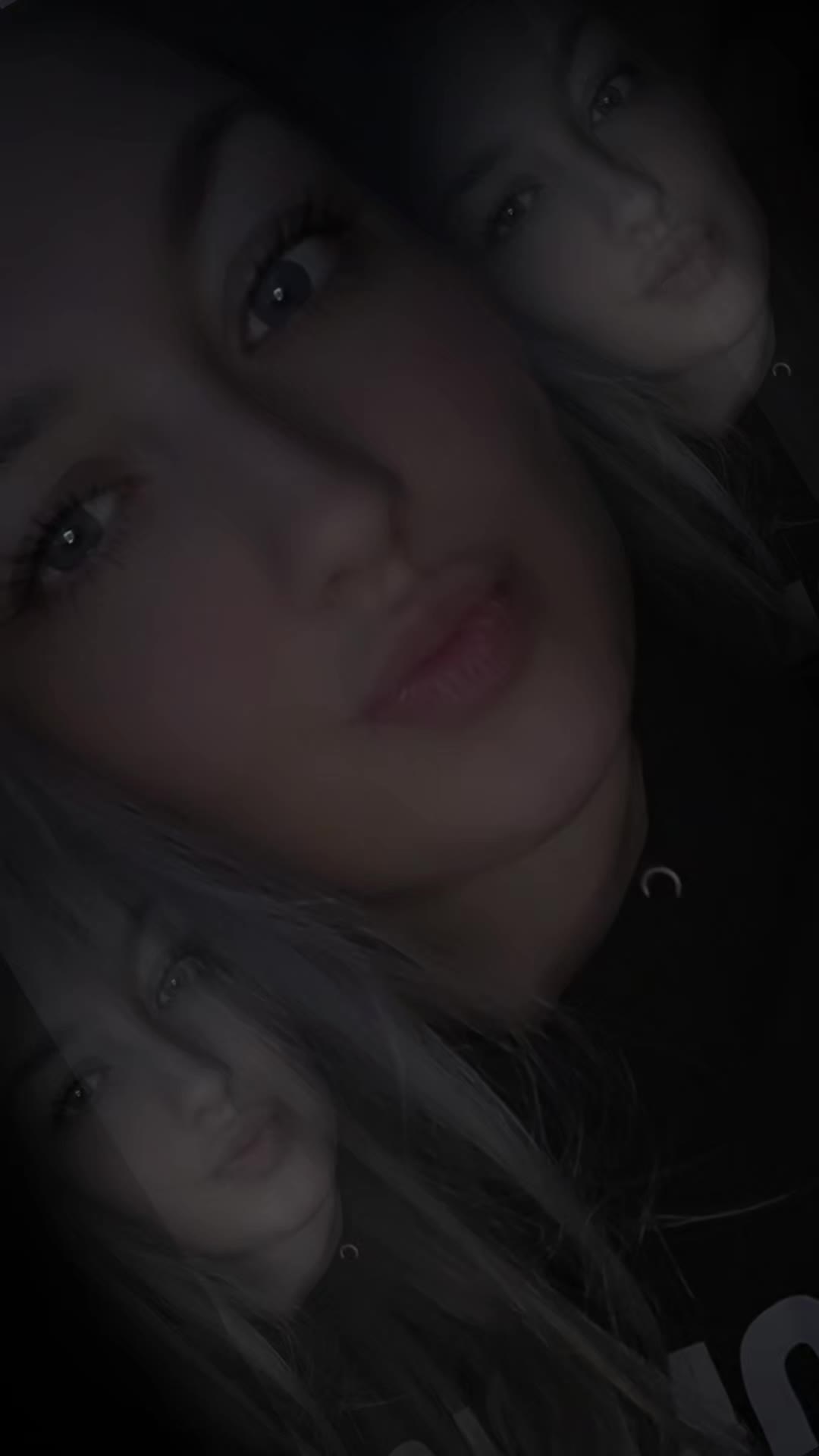 @Resi-Deluxe