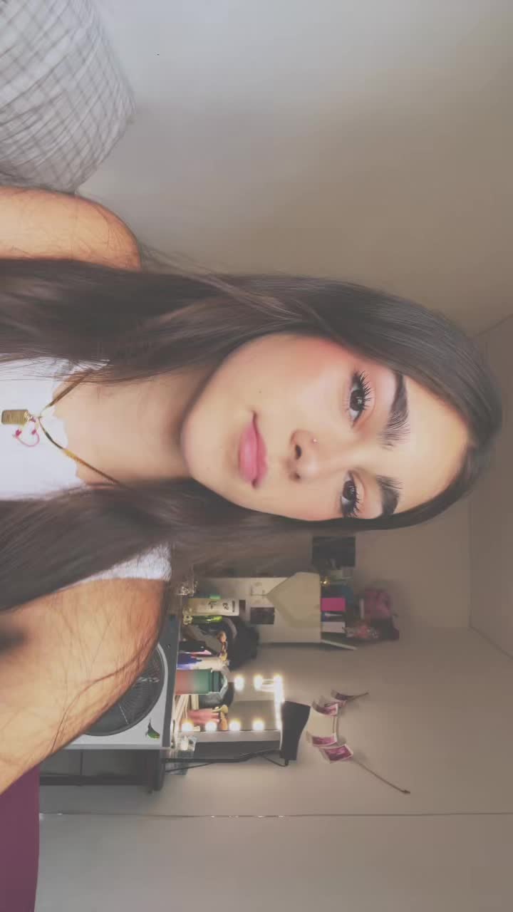 @𝒟 🌸