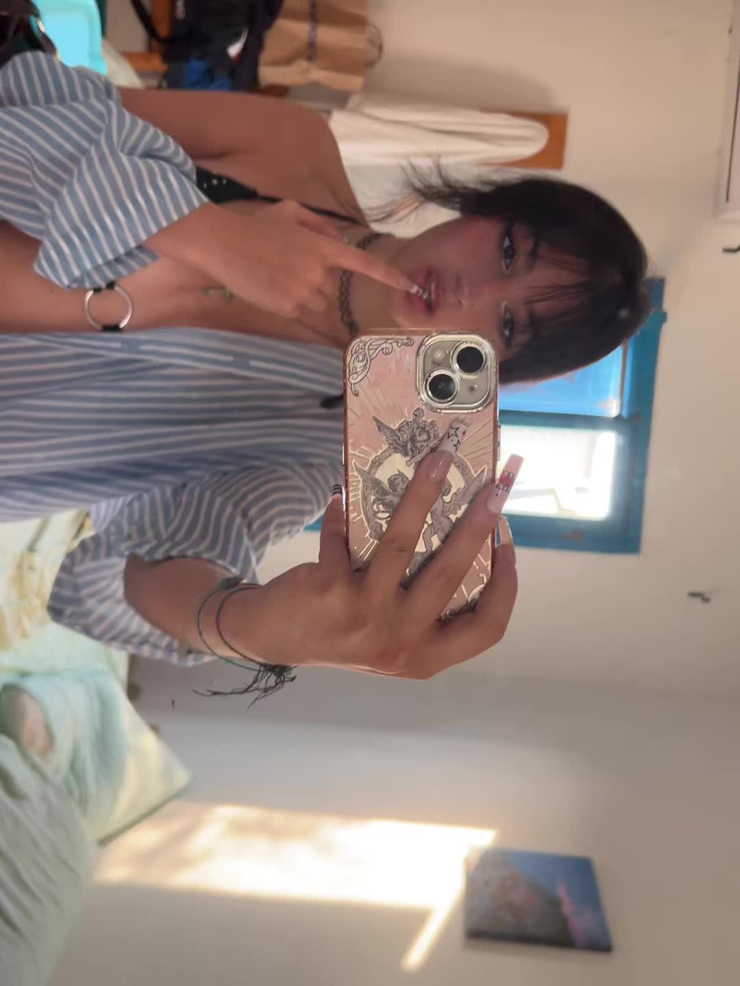 @etta₊✧˚