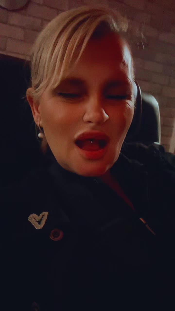 @nikki_19742