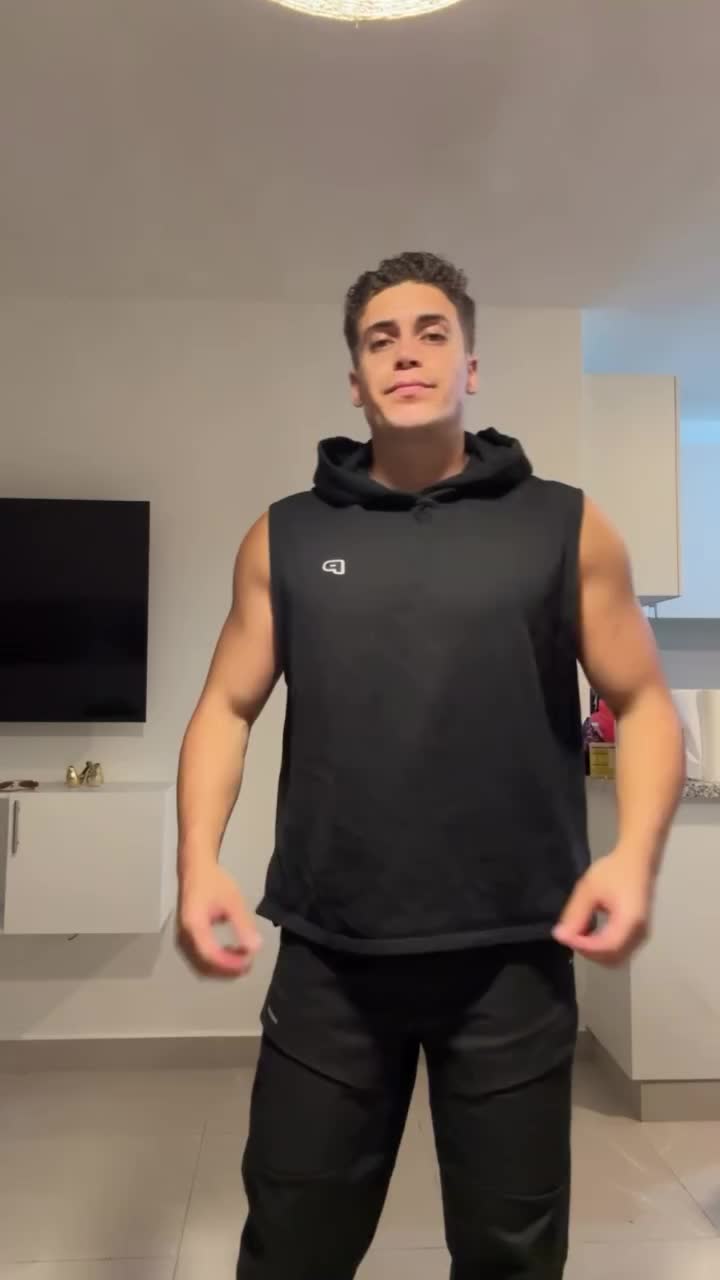 @Emninene