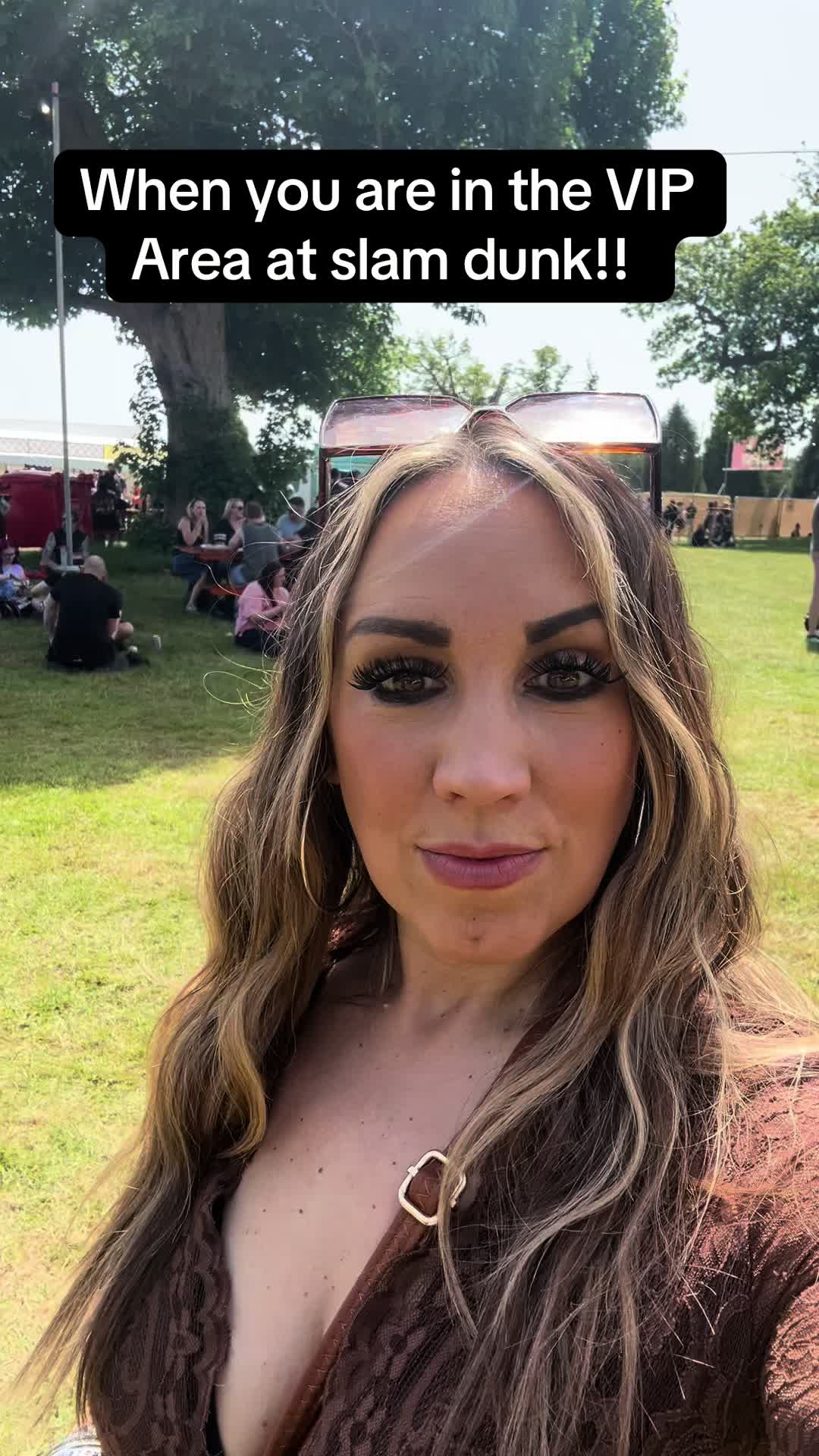 @foxyslinedancing