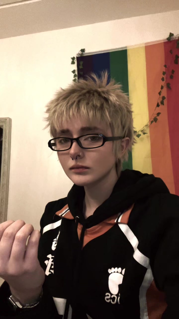 @Cy does cosplays