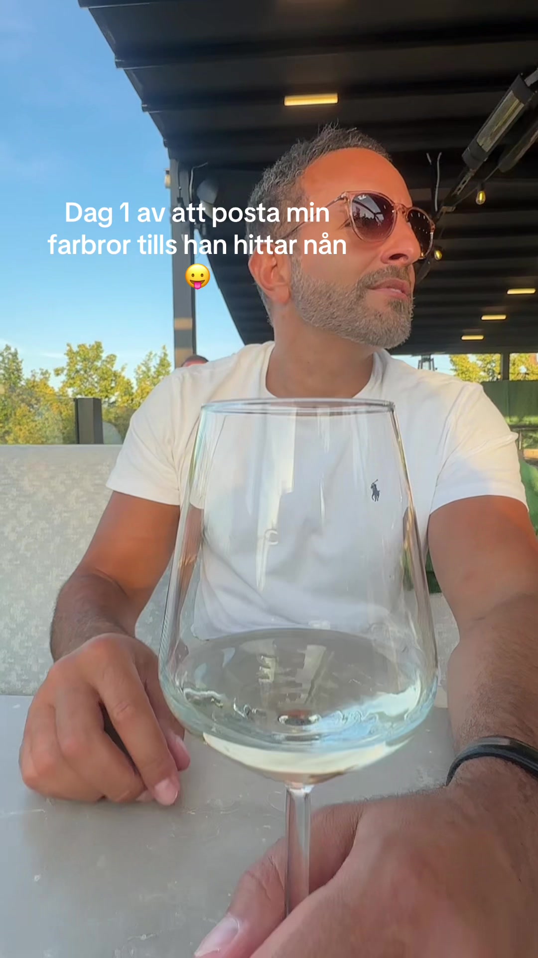 @ellaayyad 🥂