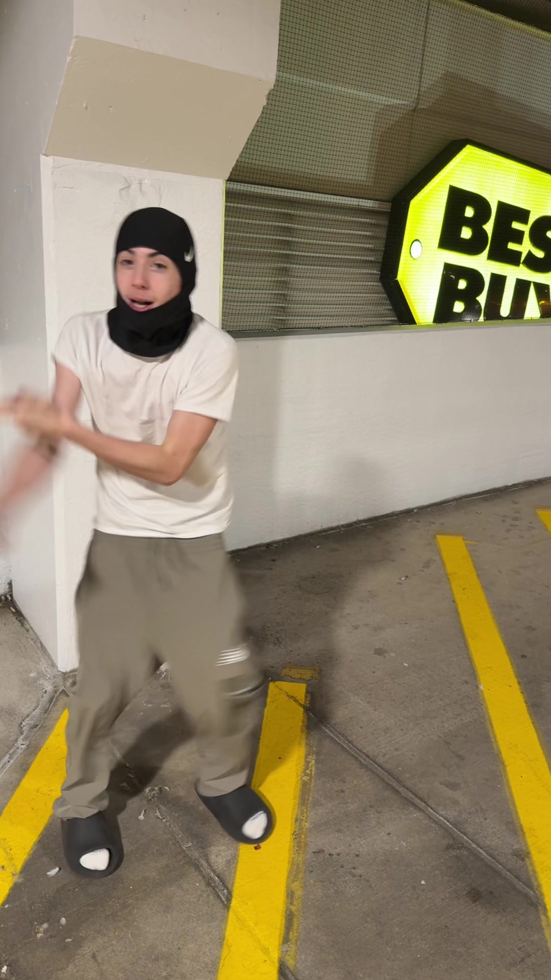 @jakeybenz0