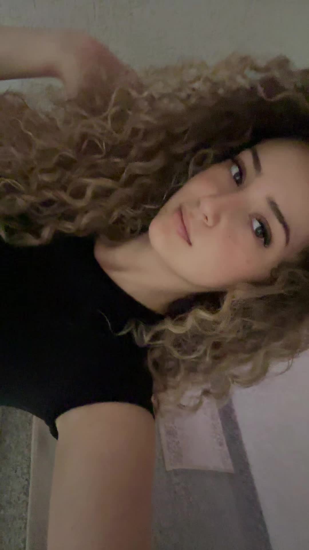@🇦🇱