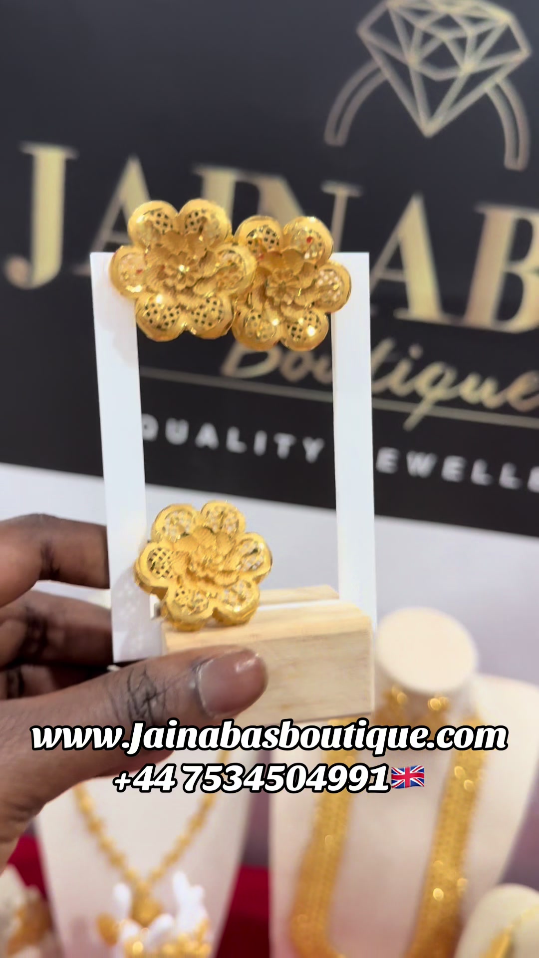 @Jainaba’s Boutique