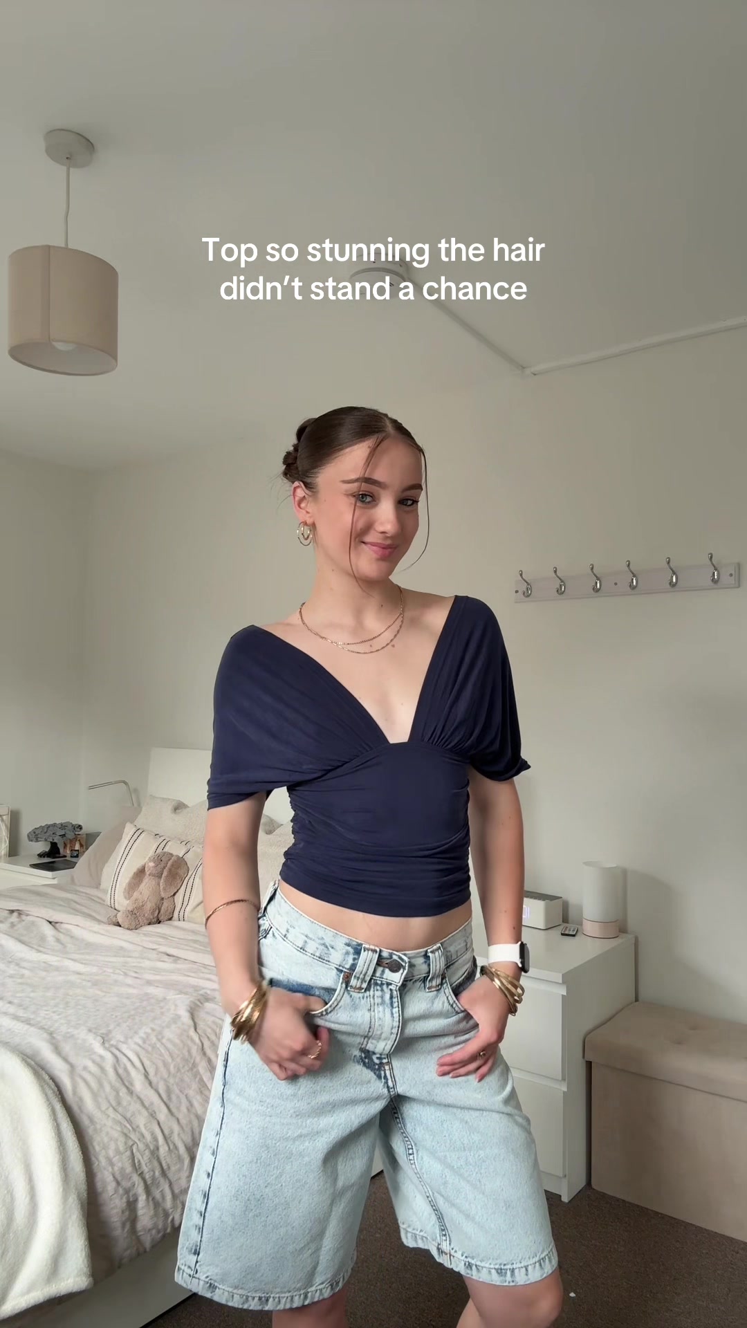 @Ella