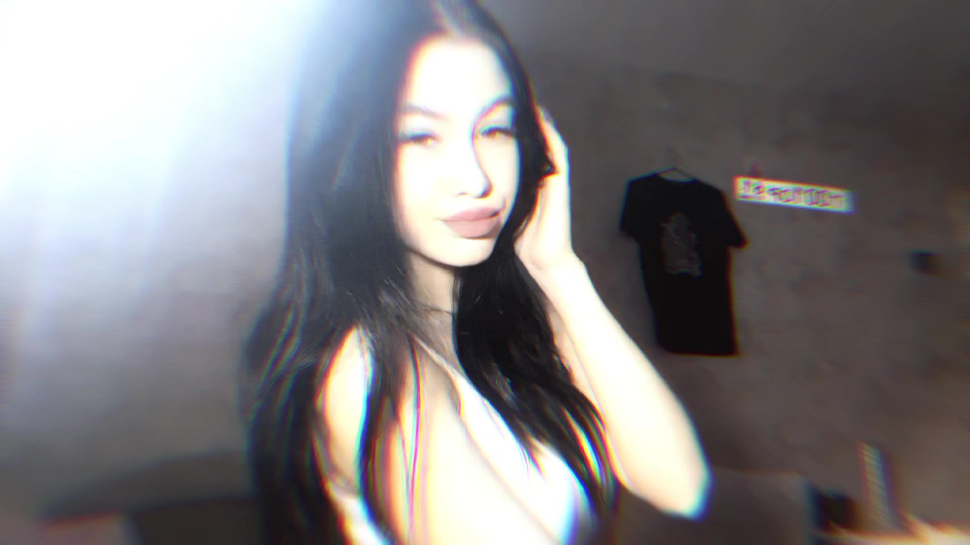@Vi