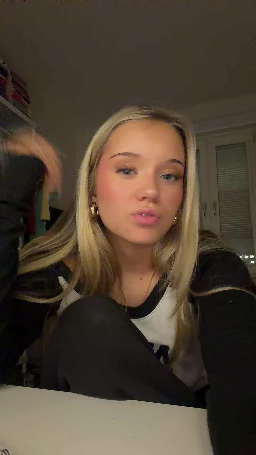 @MICHII