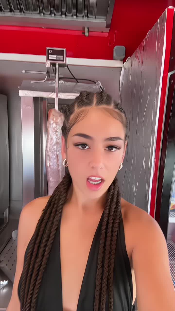 @Anaislrs
